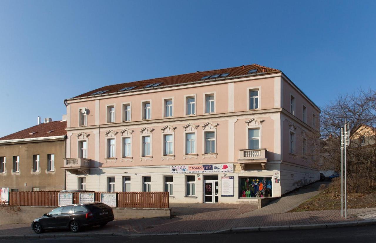 Jane'S Charming Apartment Прага Экстерьер фото