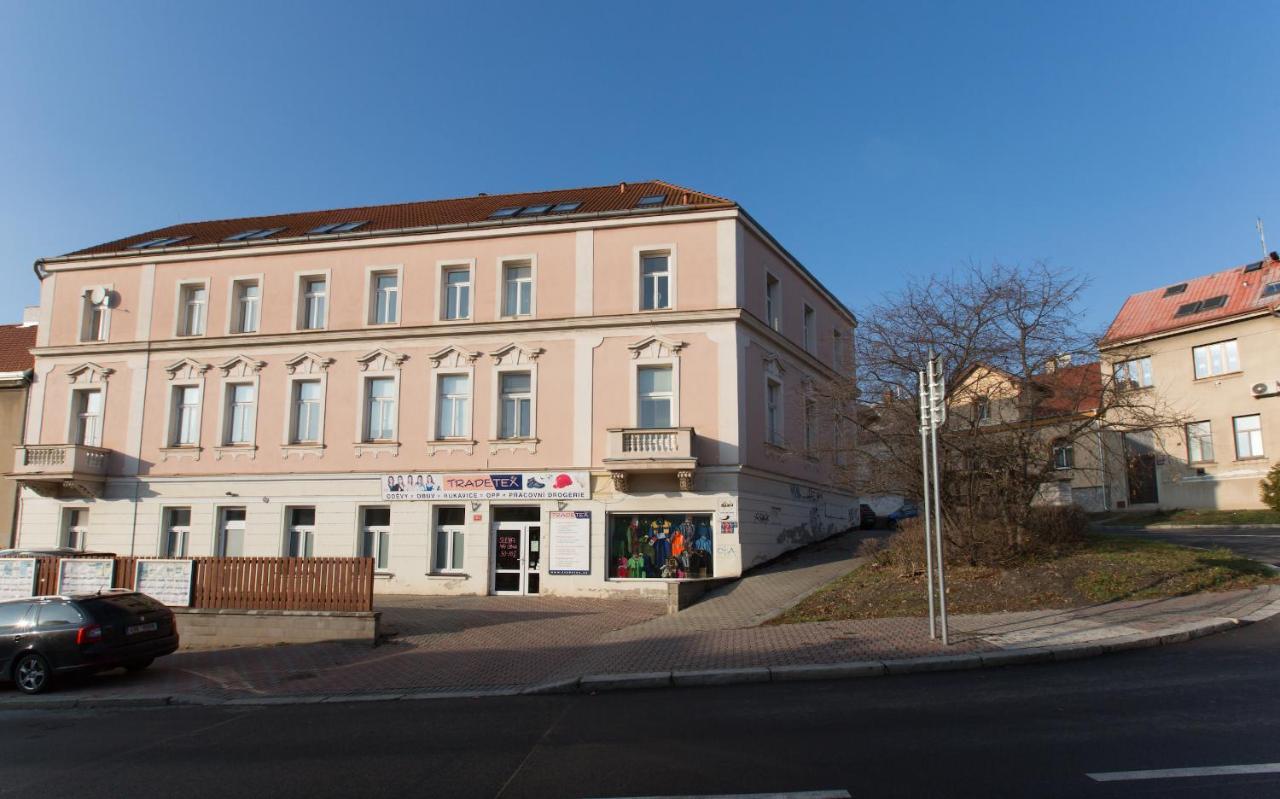 Jane'S Charming Apartment Прага Экстерьер фото